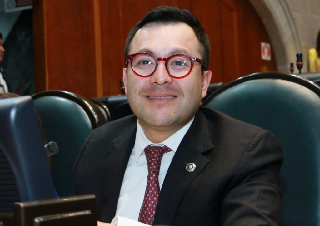 El diputado local por Ecatepec, Daniel Sibaja González.